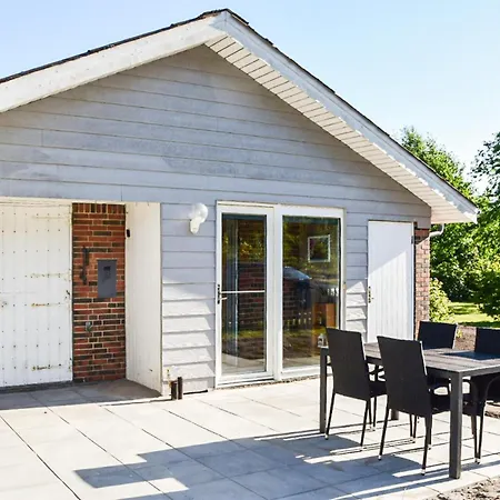 3 Bedroom Lovely In Дом отдыха Toftlund
