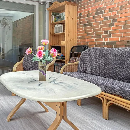 3 Bedroom Lovely In Дом отдыха *